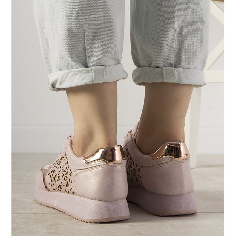 Ružičaste sportske tenisice s ažurnim festivalskim uzorkom ružičasta 1