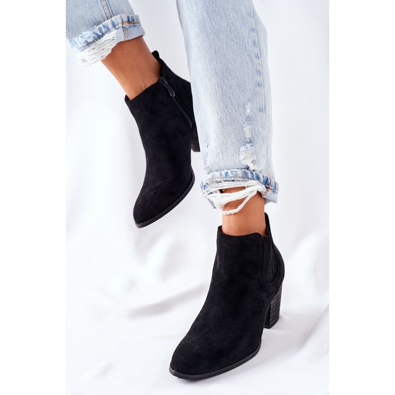 Ženske klasične čizme od antilopa Crna Flashbrook crno 2