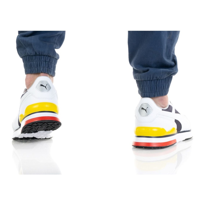 Puma R78 Futr M 37489505 bijela 1