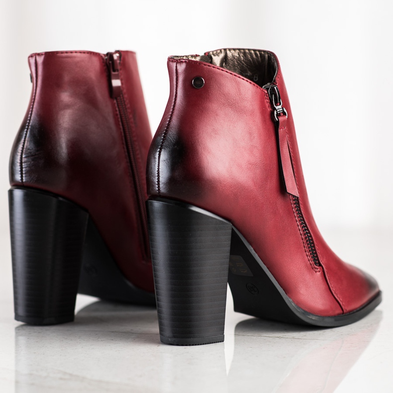 SHELOVET Maroon Booties In Spitz crvena 1