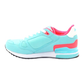 American Club ADI sport vezao je američku kovnicu novca 1637. godine bijela zelena višebojan ružičasta 2