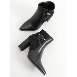 Crne čizme s visokim potpeticama E9306 Crna 1