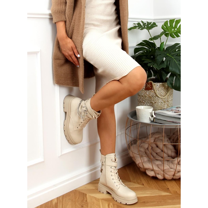 Radnici s lancima RQ381 Bež 1