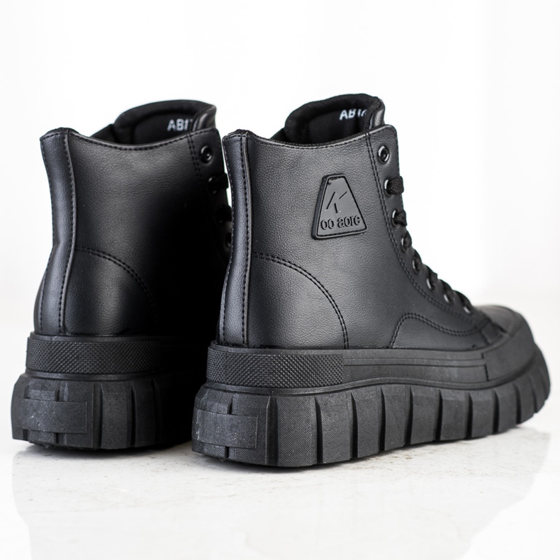 SHELOVET Tenisice s eko kožom na platformi crna 1