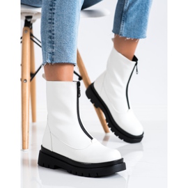 Evento Bijeli radnici na klizaču bijela 2