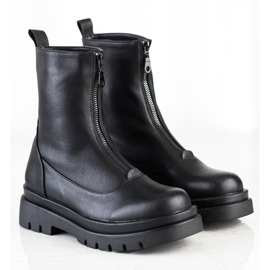 Evento Crni radnici na klizaču crna 1