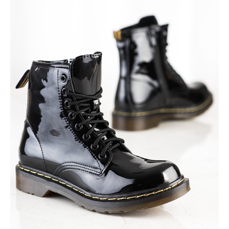 Queentina Modne lakirane planinarske čizme crno 1