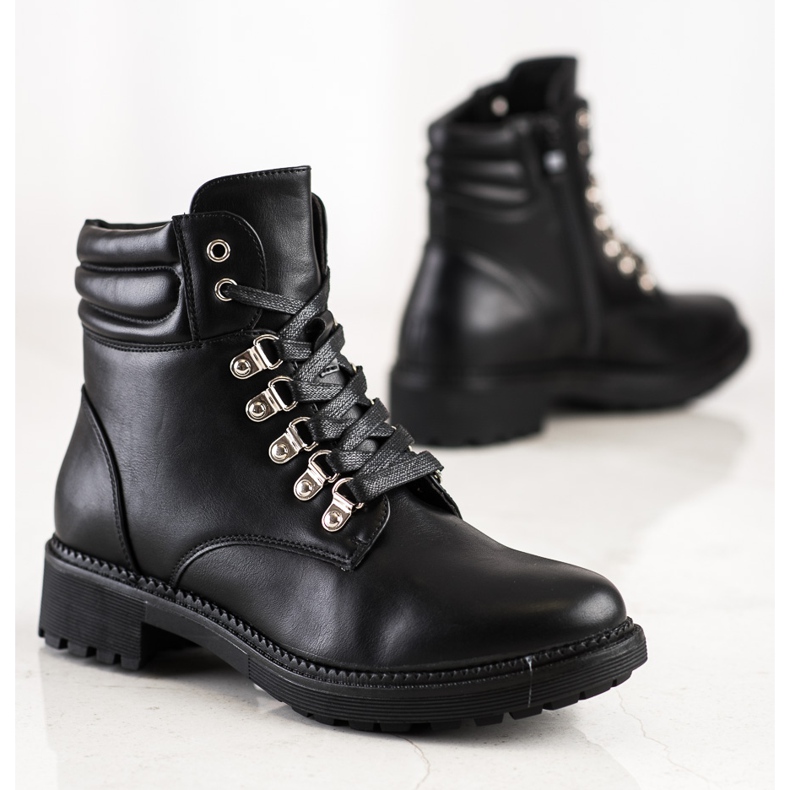 Cm Paris Ležerne čizme na vezanje crna 1