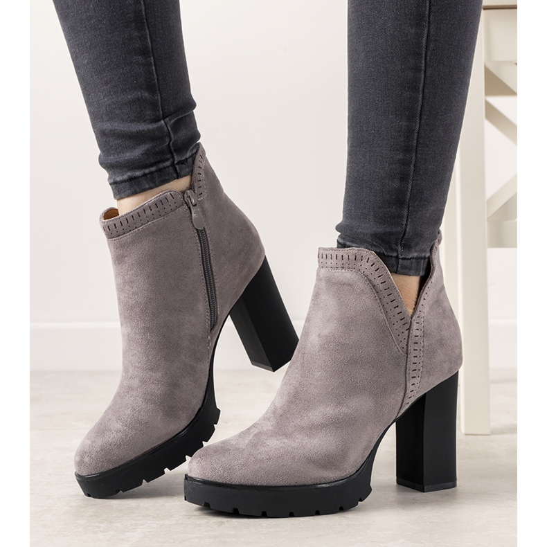 Sive čizme na Bushido stupu siva 1