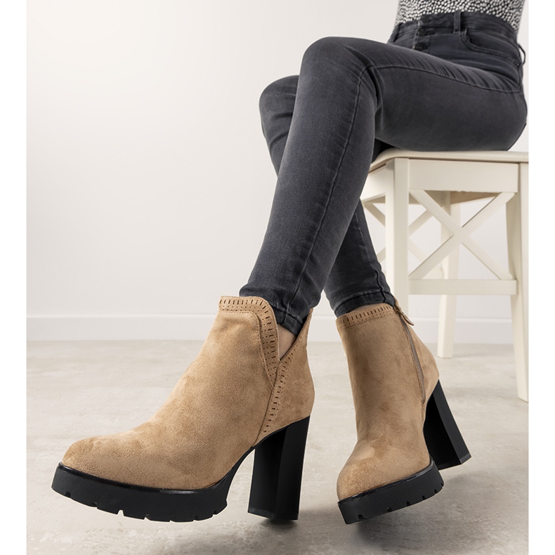 Bež čizme na Bushido stupu 1