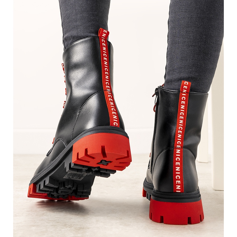 Crne ženske čizme iz Ashe crna 1