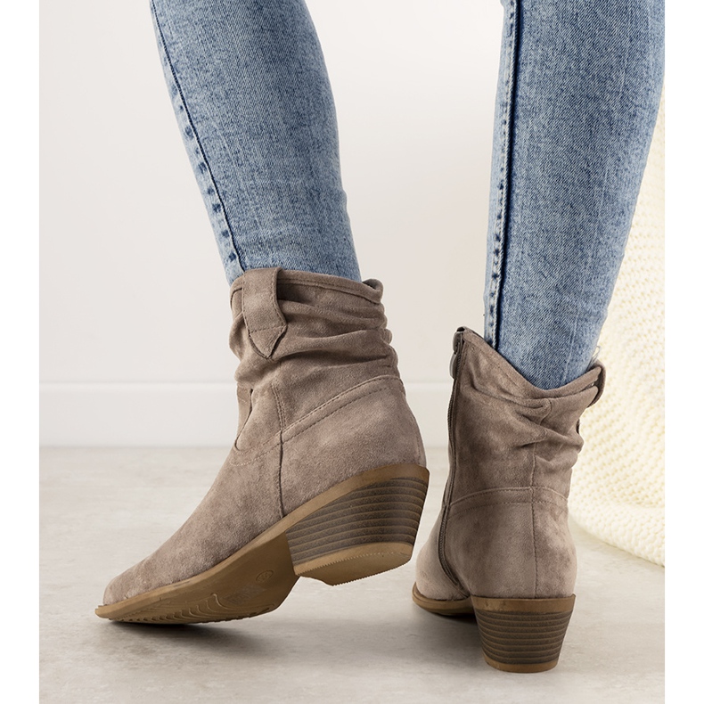 Smeđe ženske kaubojske čizme Taup smeđa 1