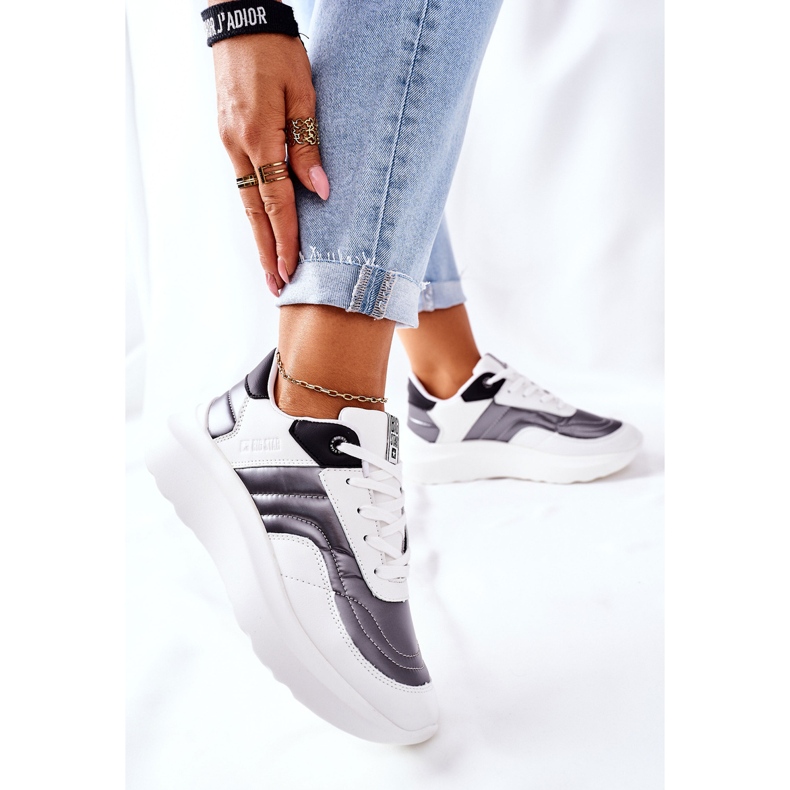 Ženske sportske cipele Memory Foam Big Star II274335 Bijele bijela 1