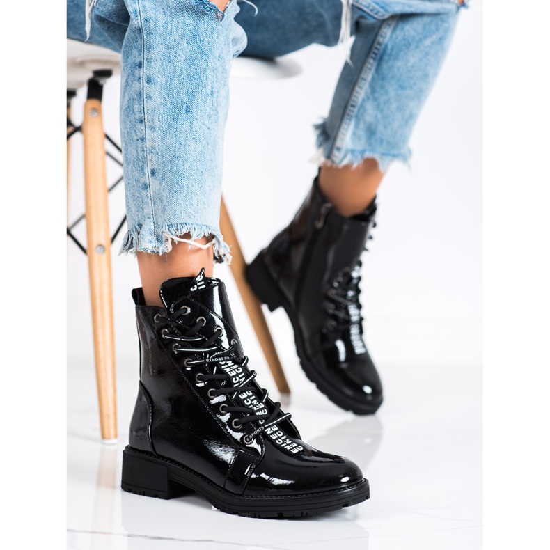 VINCEZA Crni radnici crno 2