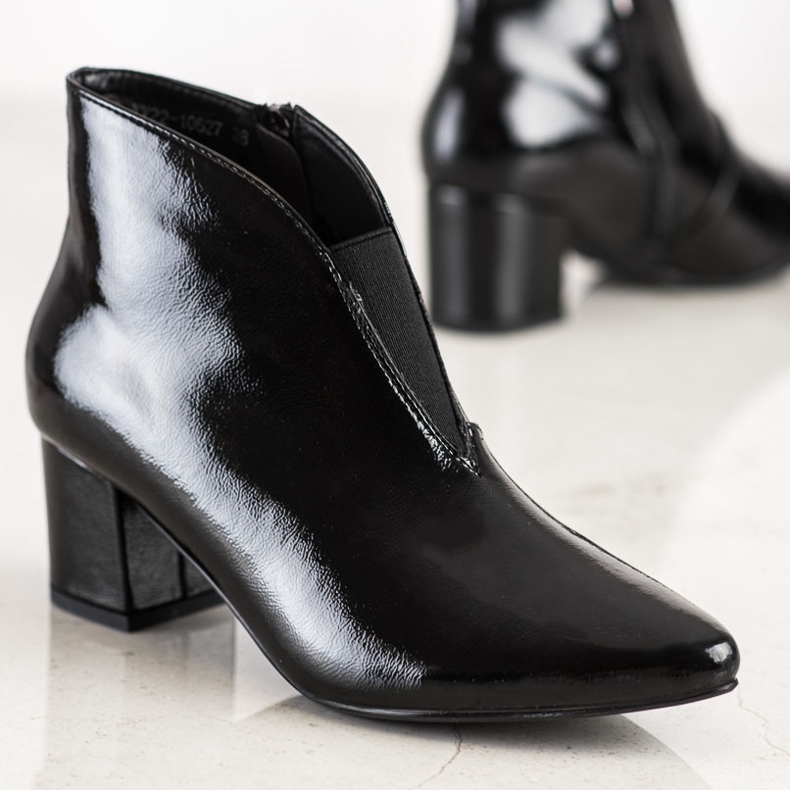 VINCEZA lakirane čizme crna 1