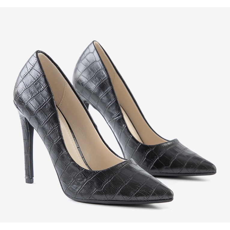 Crne pumpe na peti Thrower crna 1