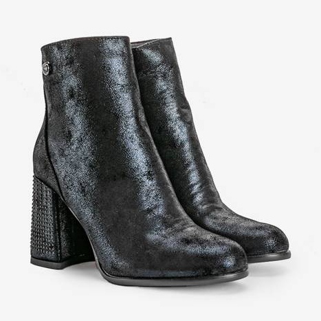 Crne gležnjače na Zodijaku crna 1