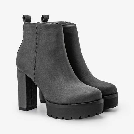 Sive čizme na stupu Lulis siva 1