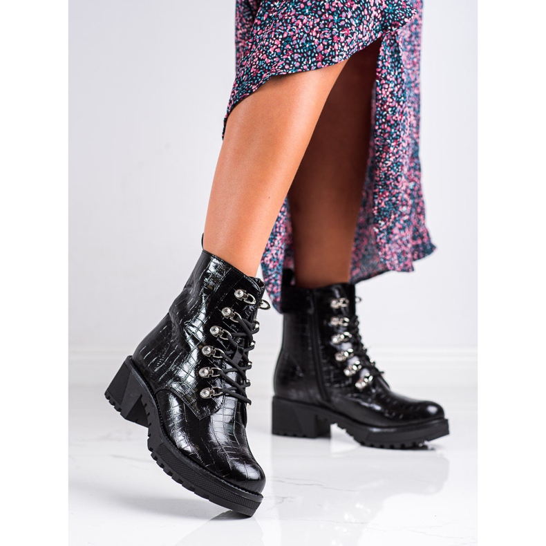 Bestelle Elegantni izolirani radnici crna 2