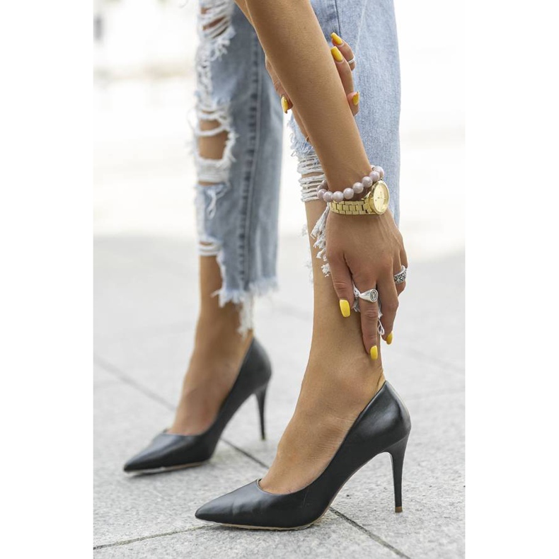 Crne klasične štikle Mocca crno 2