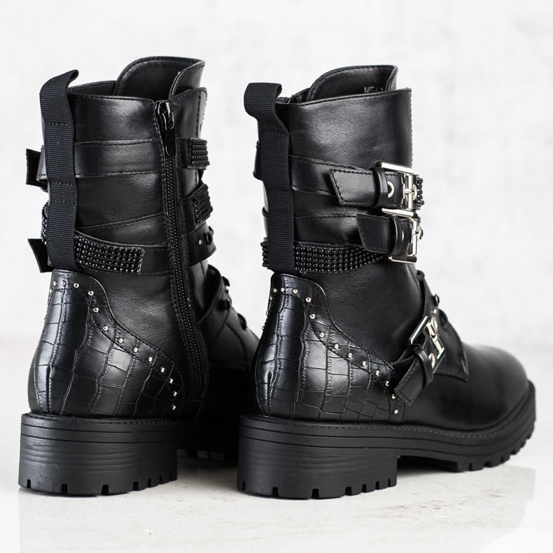 Erynn Crni radnici s ukrasnim kopčama crno 1