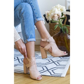 Krem čizme na objavi Lovely Thing bež 1