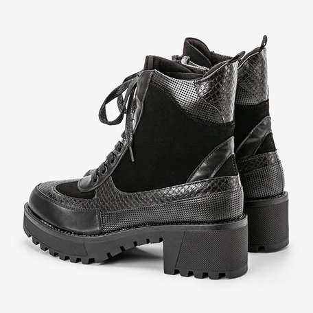 Crne crne ravne štikle od Vel crna 2