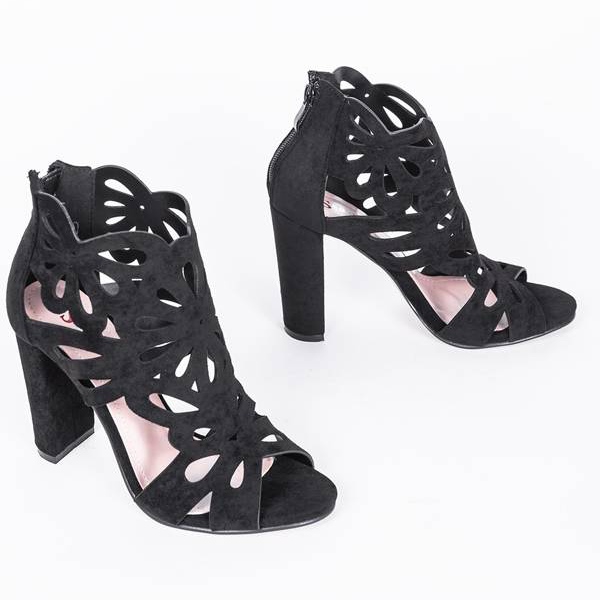 Crne čizme s izrezima iz Leah crna 1