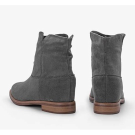 Sive čizme na zatvorenom klinu Veni siva 2