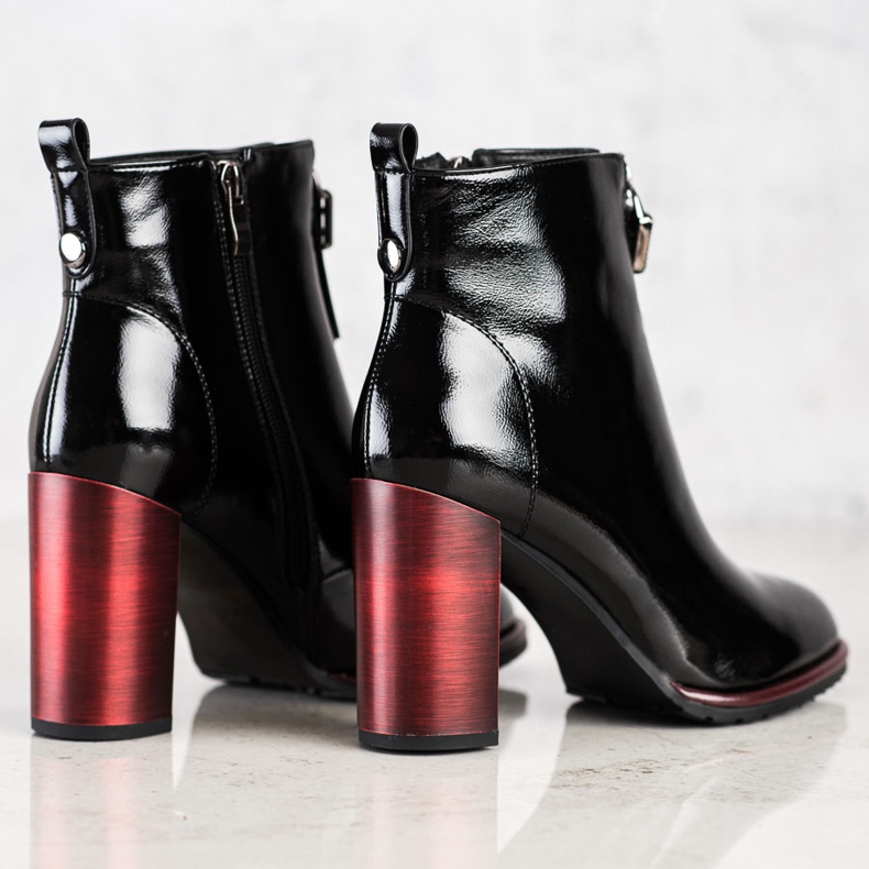 S. BARSKI Elegantne čizme lakirane S.BARSKI crno 1