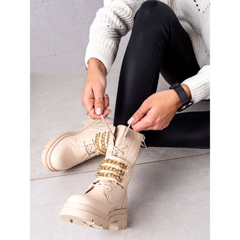 Seastar Radnici s lancem bež 1