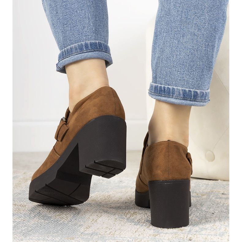 Bež cipele na postu Leonie kaki 1