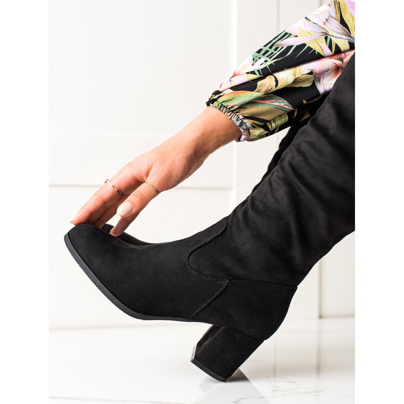 Elegantne crne čizme VINCEZA crna 2