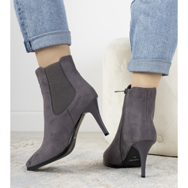 Sive čizme na Varela peti siva 1