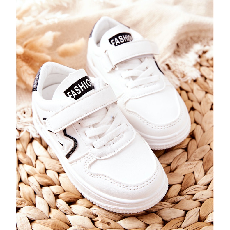 Dječje sportske cipele s čičak -crno -bijelim Santi bijela crna 2