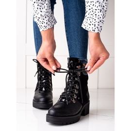 Janessa Black Workers Snake Print crna 1