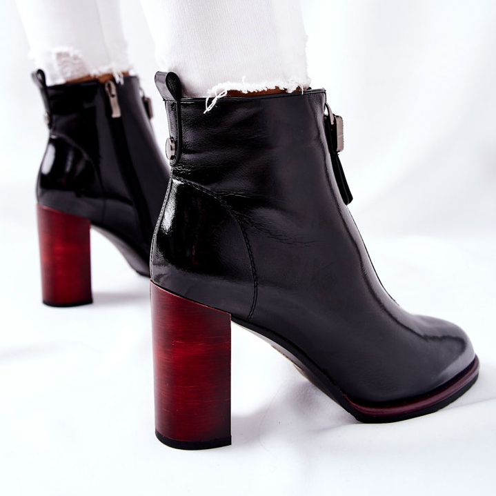 S.Barski Ženske crne čizme lakirane na Cofton stupu crna 1