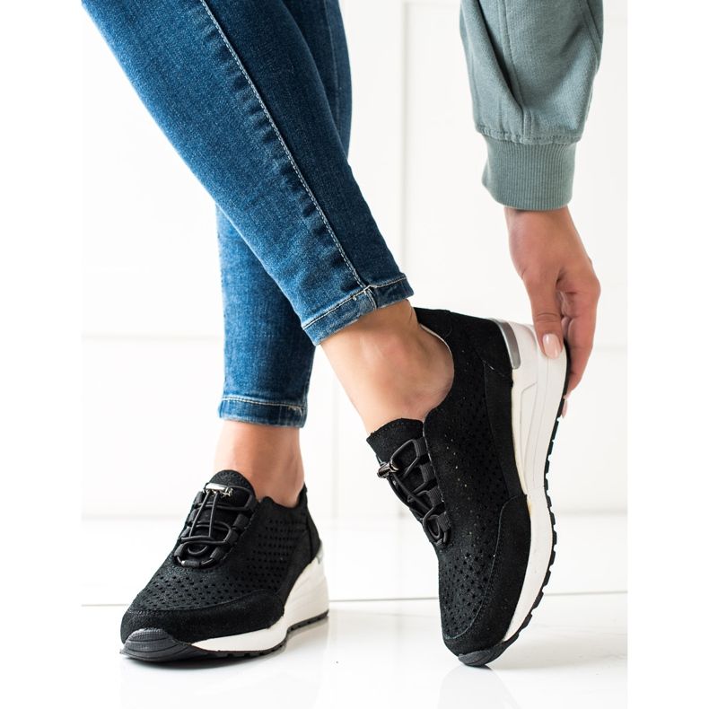 Kožne tenisice s VINCEZA sjajem crna 1