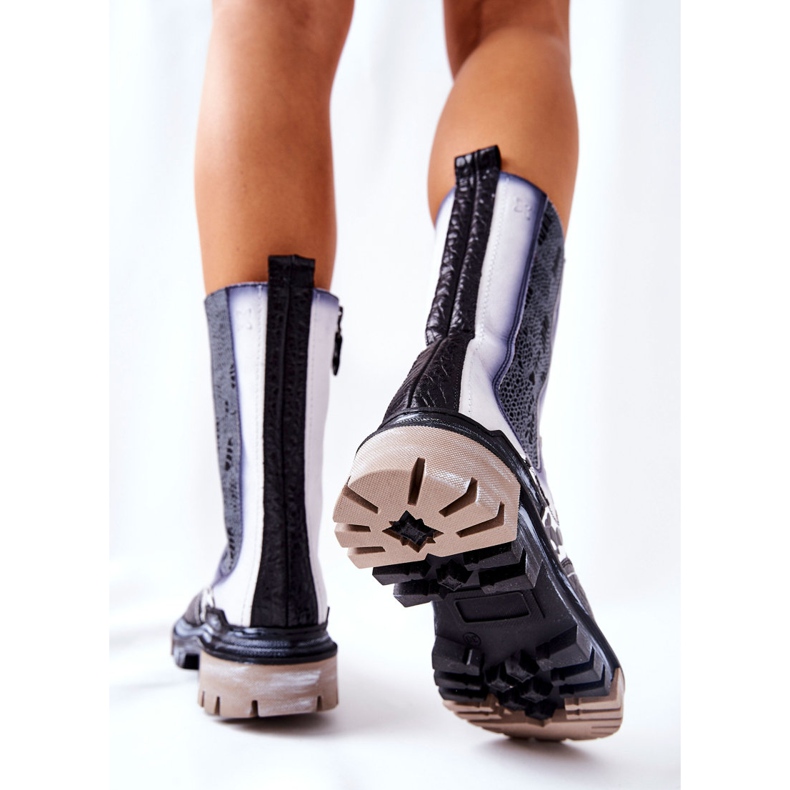 Visoke kožne čizme Maciejka crno-bijele 05141-11 bijela 1