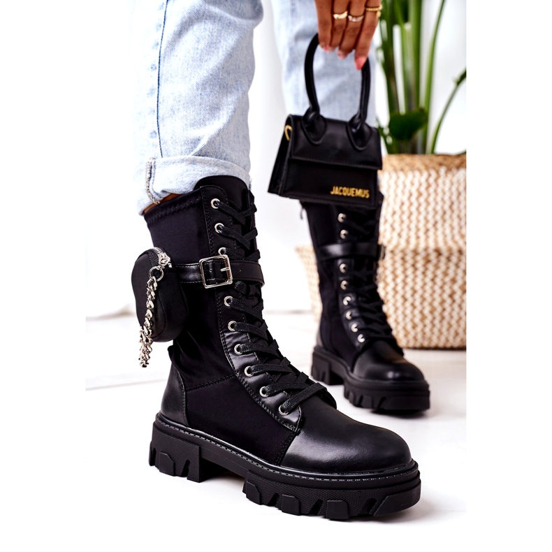 PS1 Topli radnici s bubrezima u crnoj boji gledaju me 1