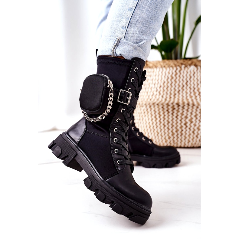 PS1 Topli radnici s bubrezima u crnoj boji gledaju me 2