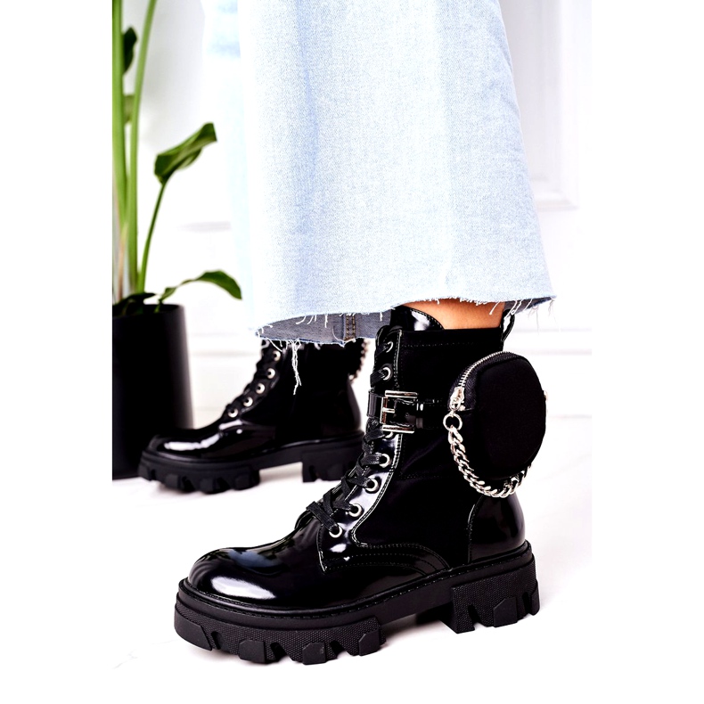 Ženski izolirani radnice s bubrezima i lancem crne boje crna 2