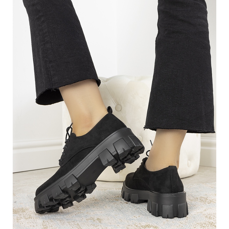 Crne cipele na debelom potplatu Melisande crna 1