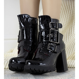 Crne lakirane čizme u uzorku krokodilske kože Jolie crna 1