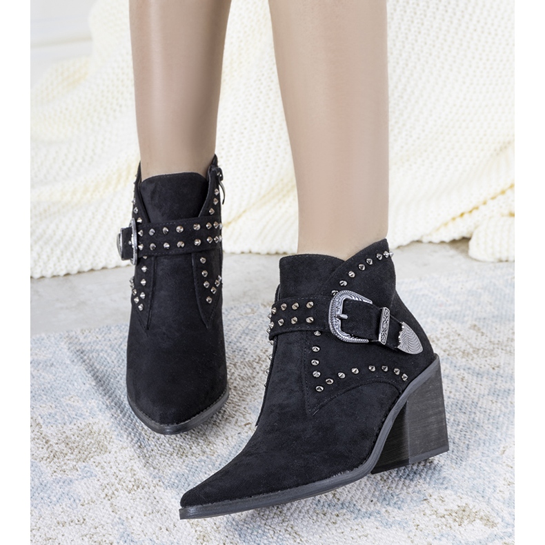 Crne Hughes kaubojske čizme crno 1