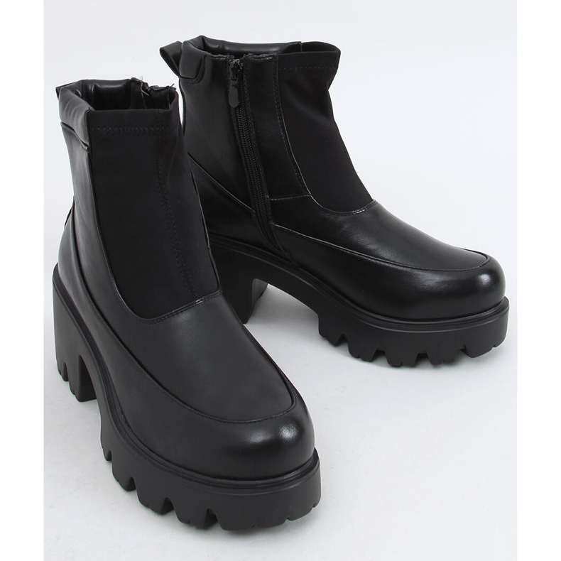 Crne čizme na debelim potplatima CH19208 Crne crna 1