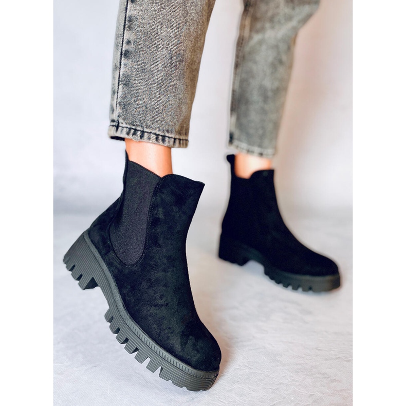 Gadne crne ženske čizme Chelsea crno 1