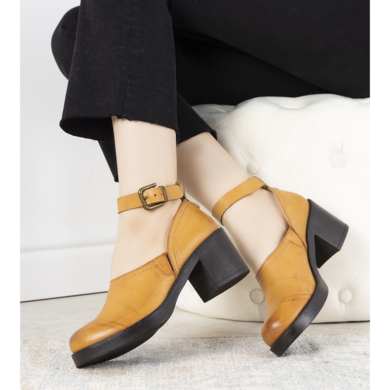 Cipele od deve na Christiane postu smeđa 2