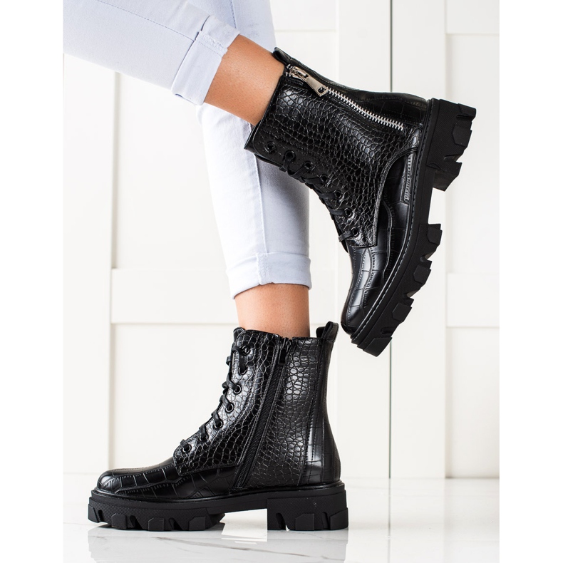 TRENDI Radnici s ukrasnim patentnim zatvaračem crna 1