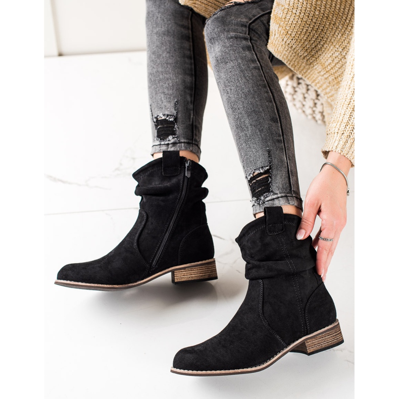 Evento Modne crne kaubojke crna 1